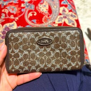 Coach wallet